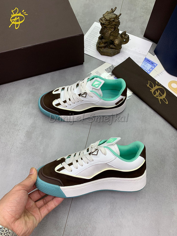 Dior Sneaker