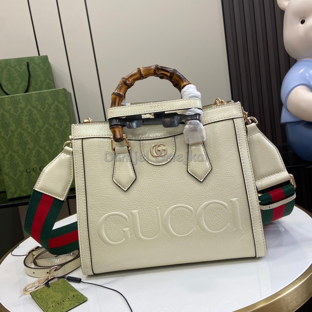 Gucci 702721 Diana 27cm