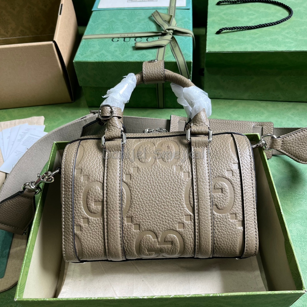 Gucci 725282 Savoy 22cm