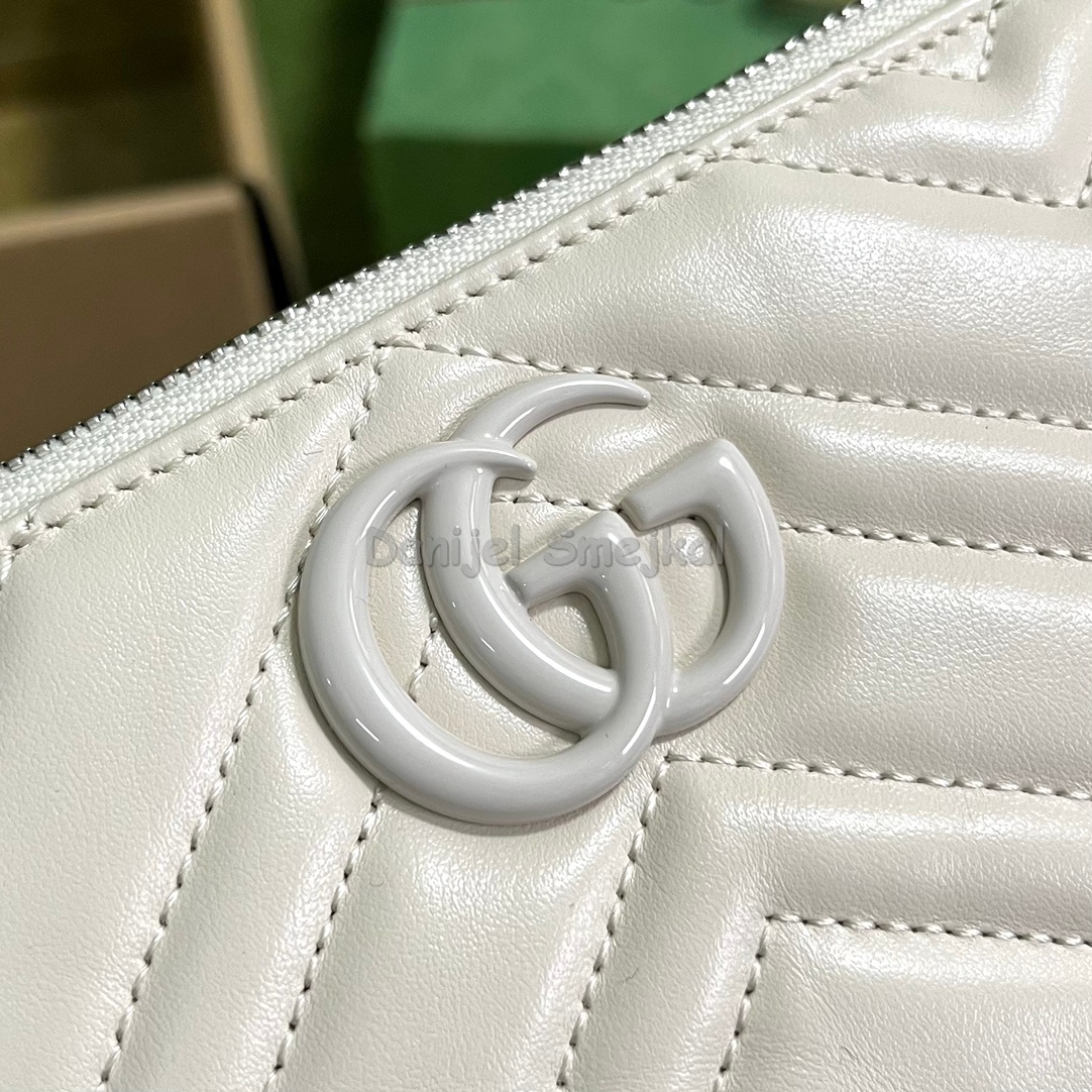 Gucci 739166 GG Marmont Bag 23cm