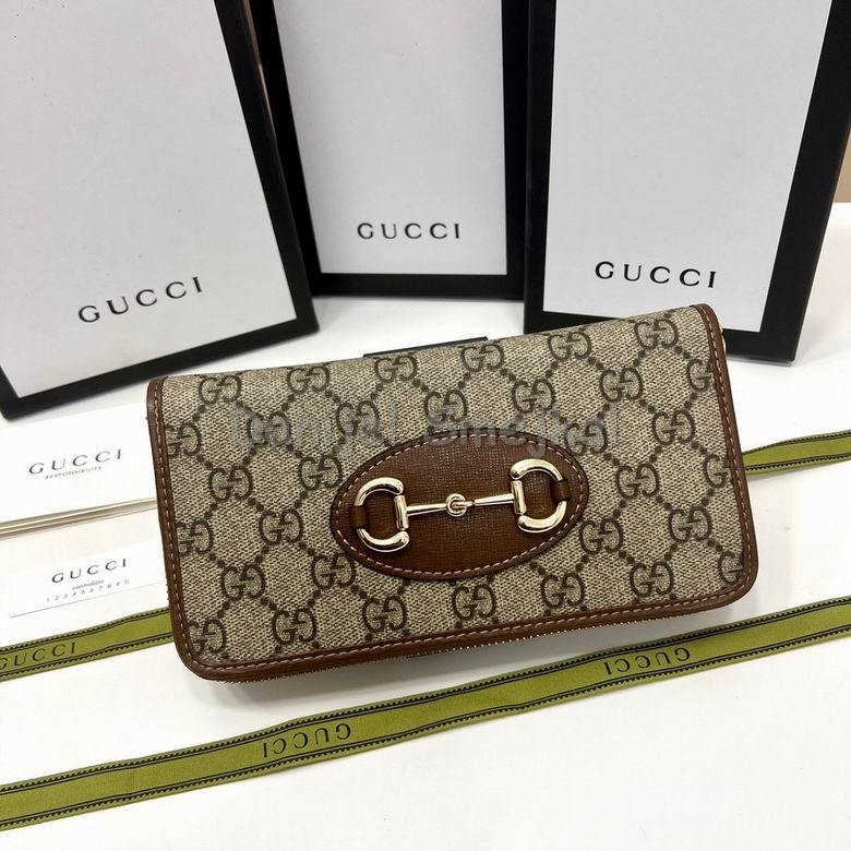 Gucci Zippy 621995 19cm