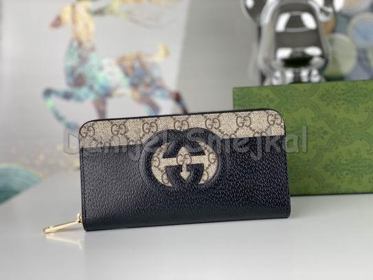 Gucci Zippy GG 701423 19cm