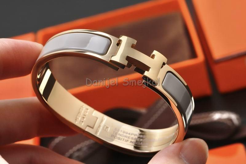 Hermes Bracelet Clic H 17/19cm