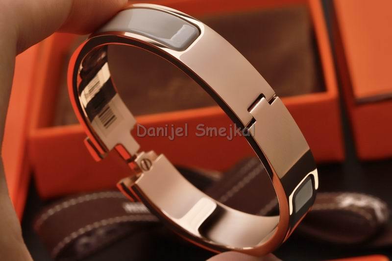 Hermes Bracelet Clic H 17/19cm