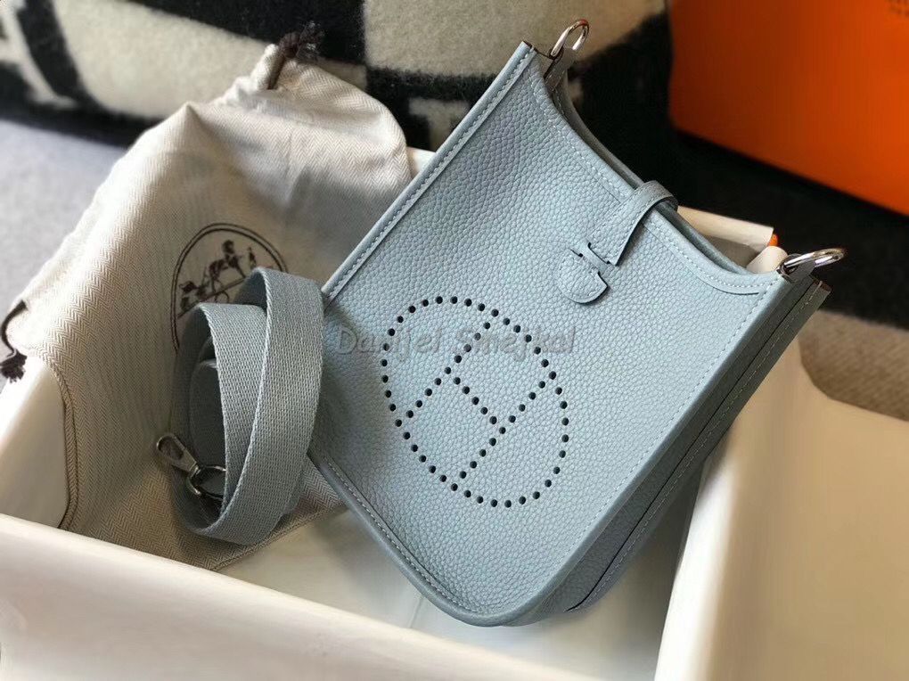 Hermes Evelyne III TPM Bag In Blue 17cm