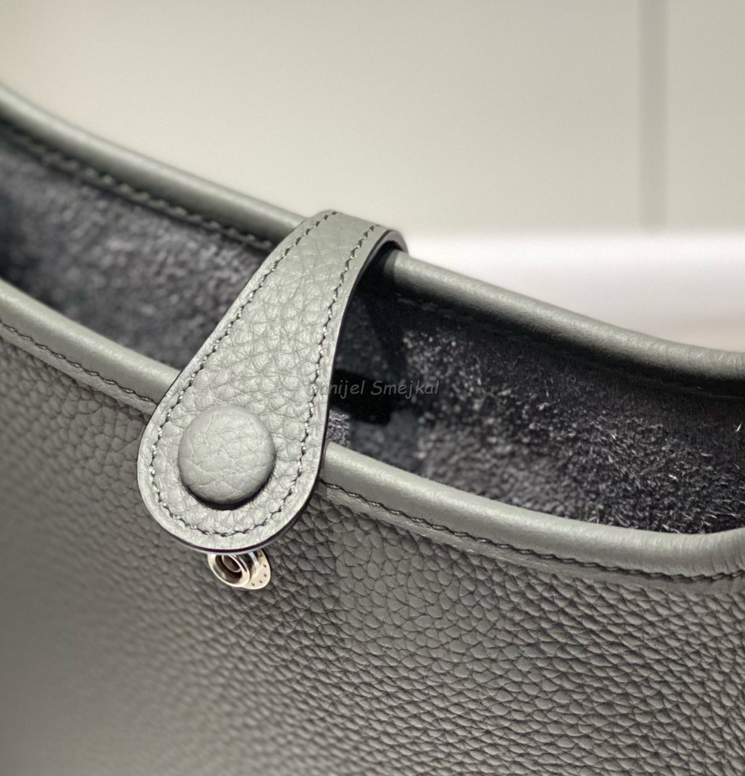 Hermes Evelyne III TPM Bag In Gris Meyer 17cm