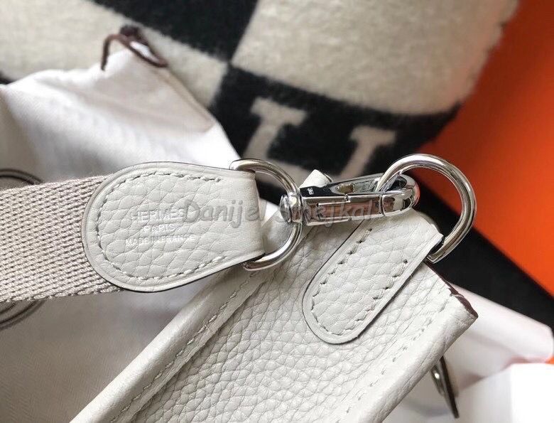 Hermes Evelyne III TPM Bag In Pearl Grey 17cm