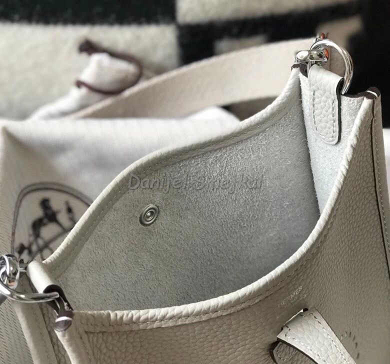 Hermes Evelyne III TPM Bag In Pearl Grey 17cm