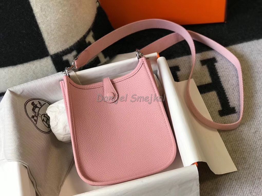Hermes Evelyne III TPM Bag In Pink 17cm