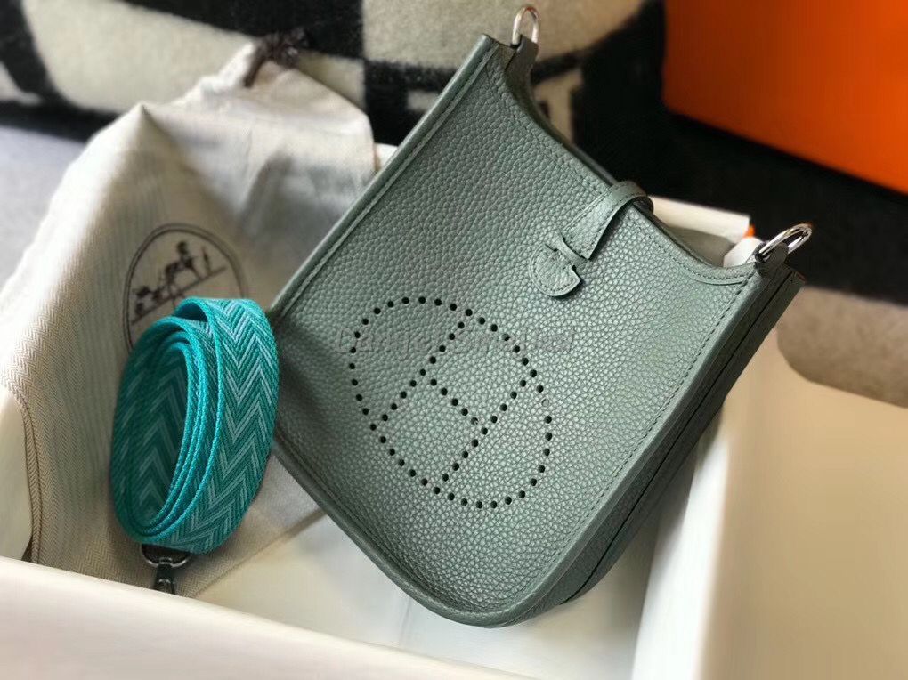 Hermes Evelyne III TPM Bag In Vert Amande 17cm