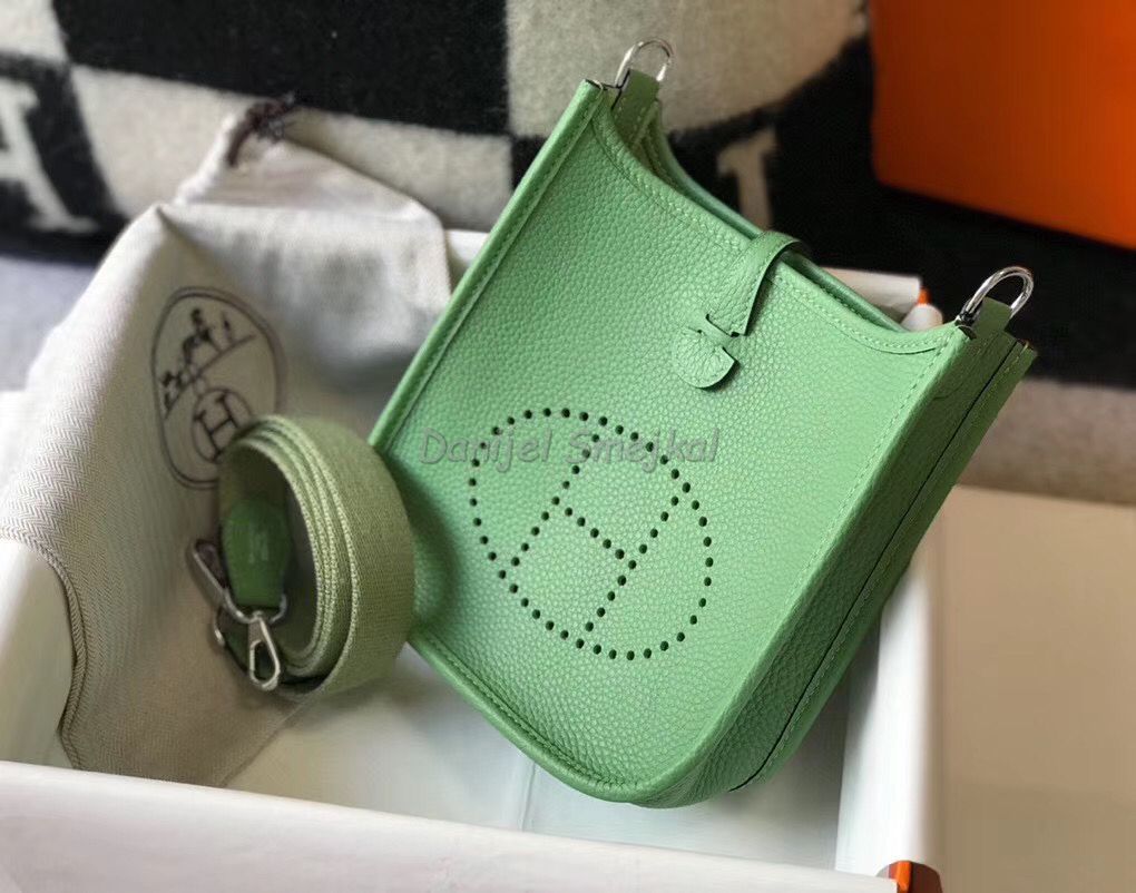 Hermes Evelyne III TPM Bag In Vert Criquet 17cm