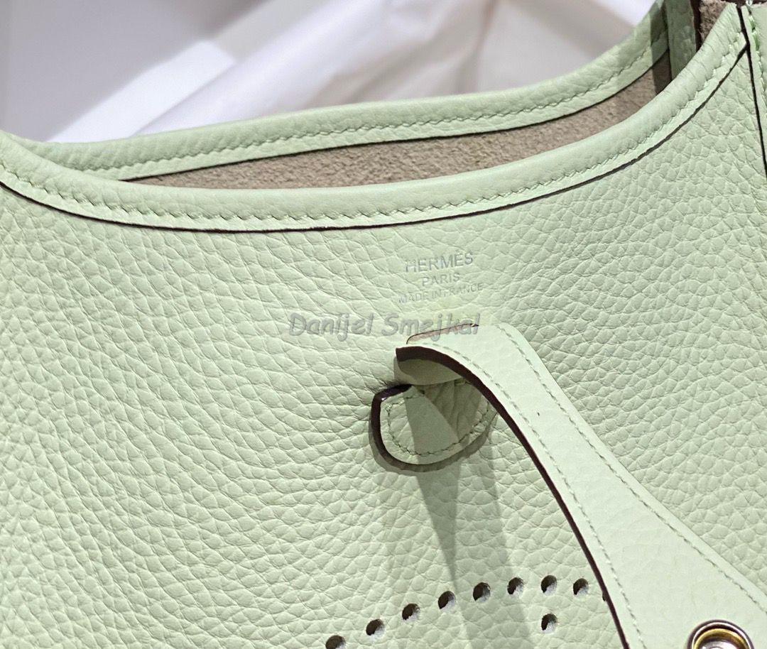 Hermes Evelyne III TPM Bag In Vert Fizz 17cm
