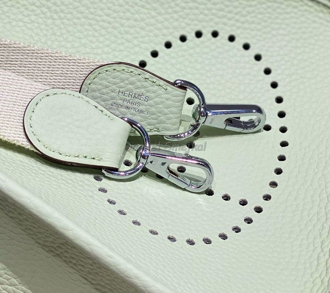 Hermes Evelyne III TPM Bag In Vert Fizz 17cm