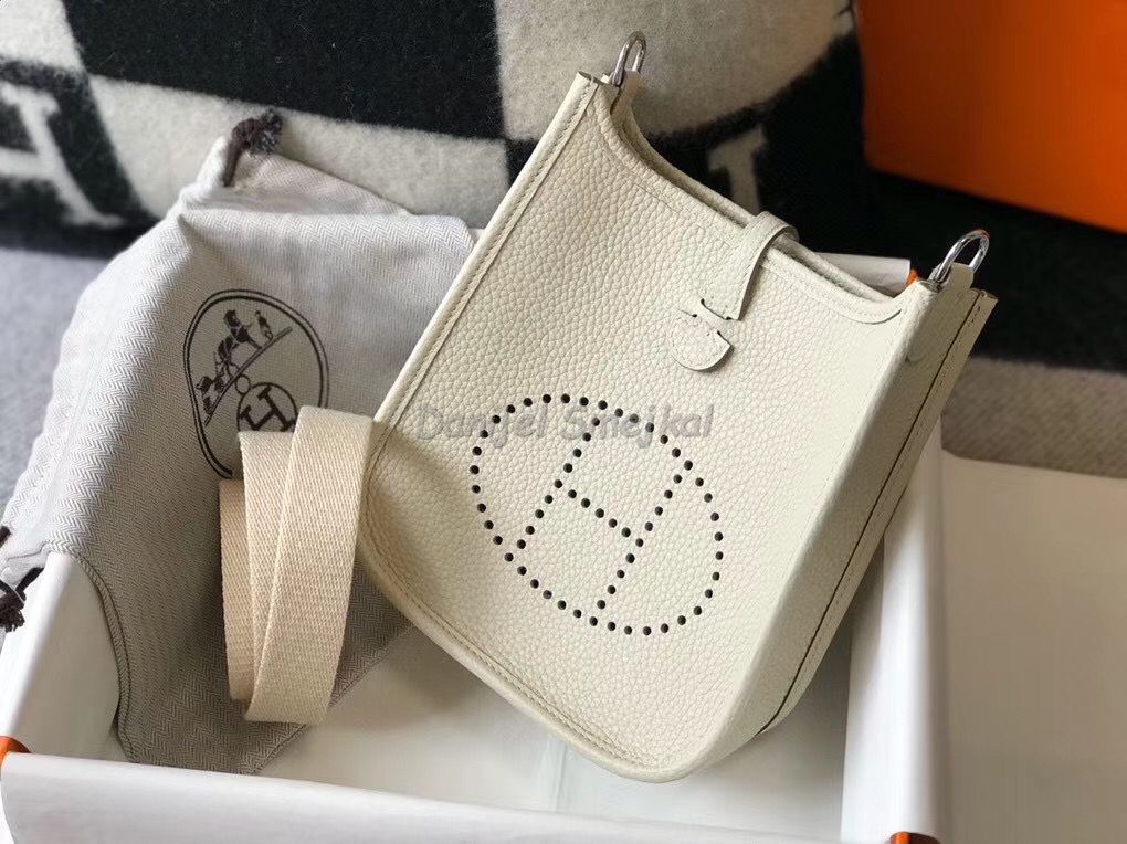 Hermes Evelyne III TPM Bag In beton 17cm