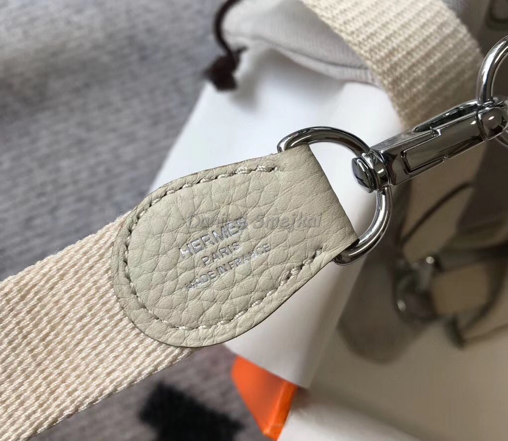 Hermes Evelyne III TPM Bag In beton 17cm