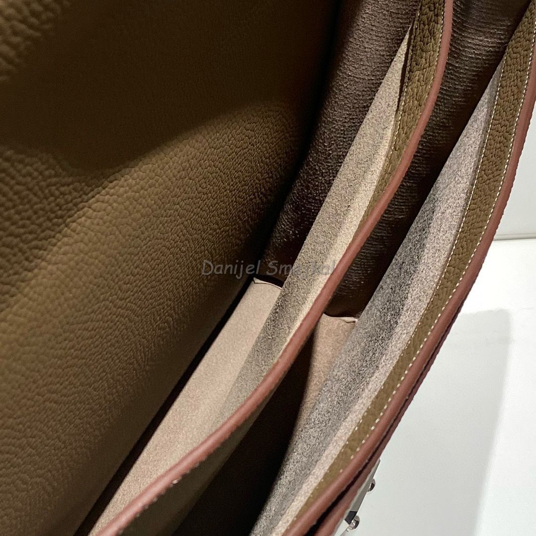 Hermes Sac a Depeches 38 Briefcase in Taupe Clemence Leather 38cm