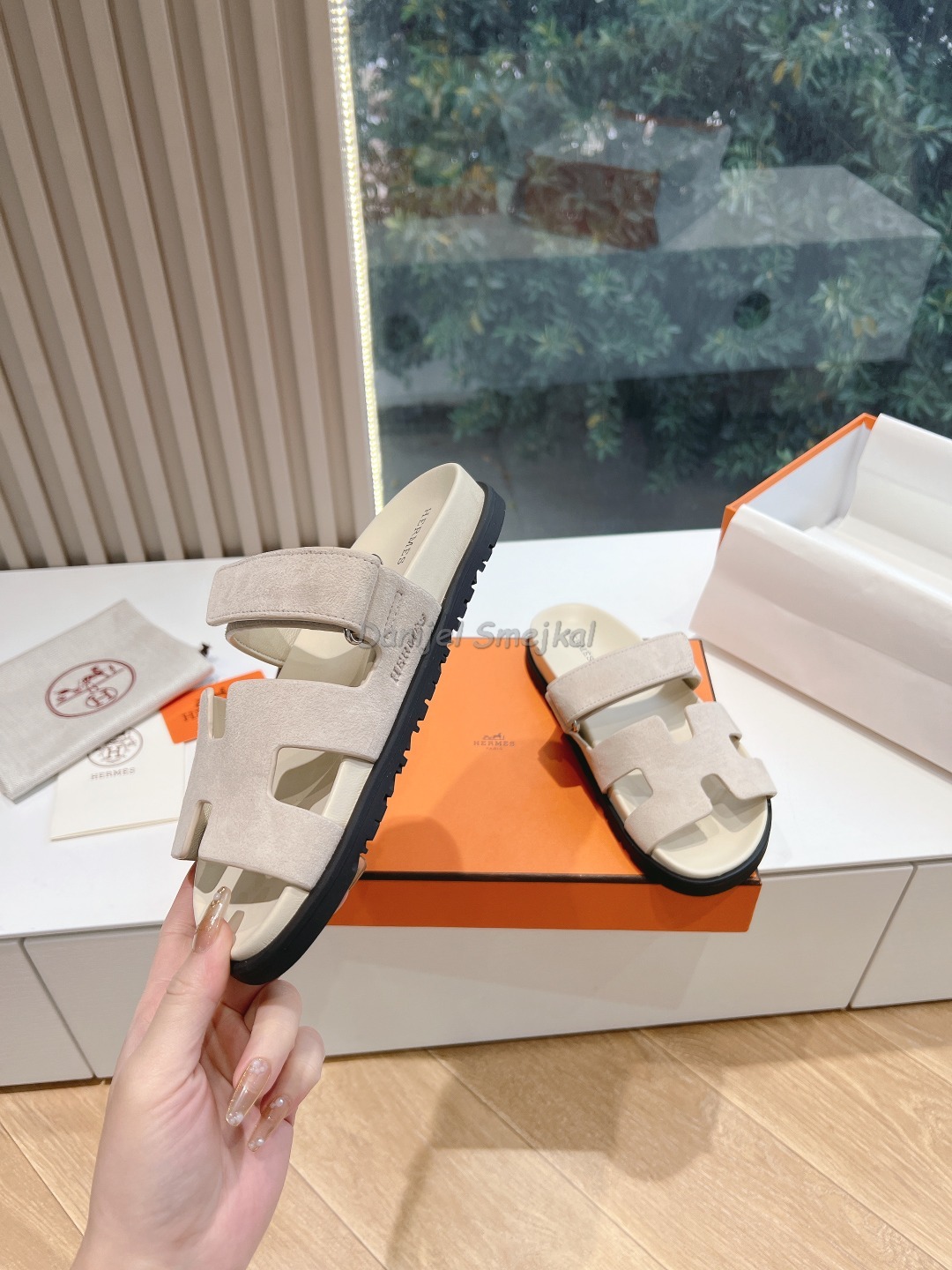 Hermes Slippers