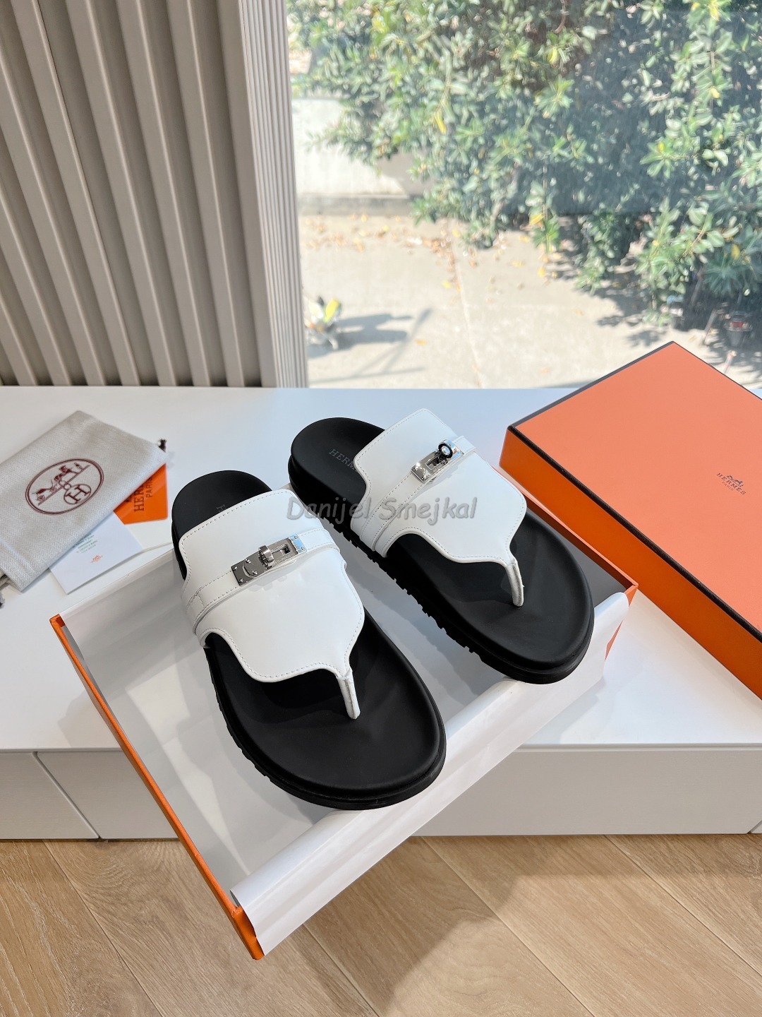 Hermes Slippers