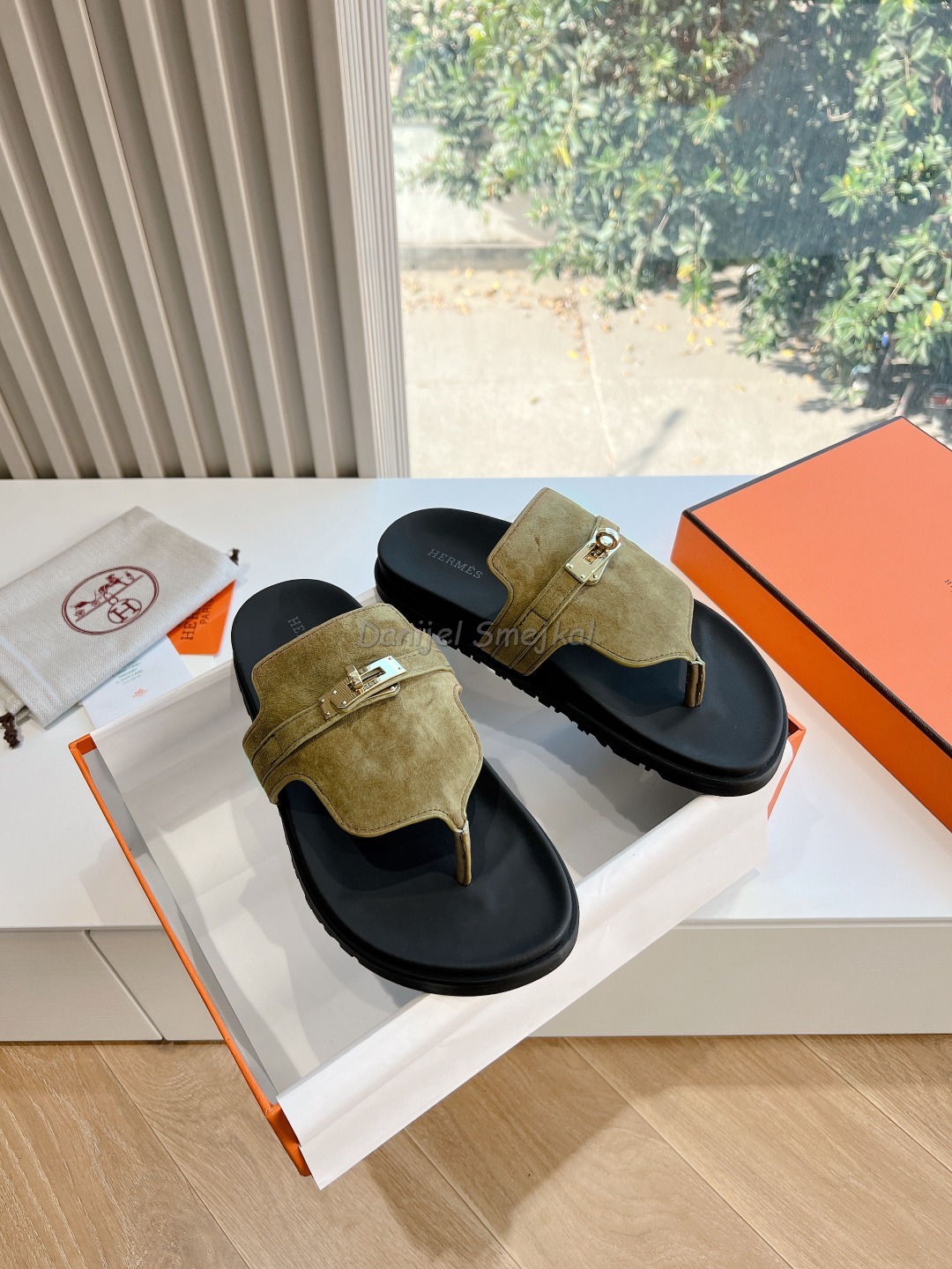 Hermes Slippers