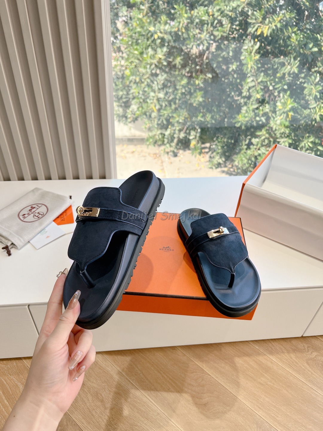 Hermes Slippers