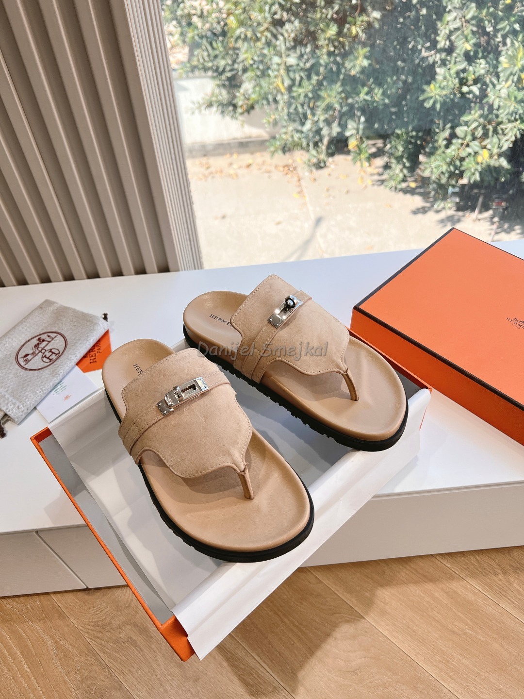 Hermes Slippers