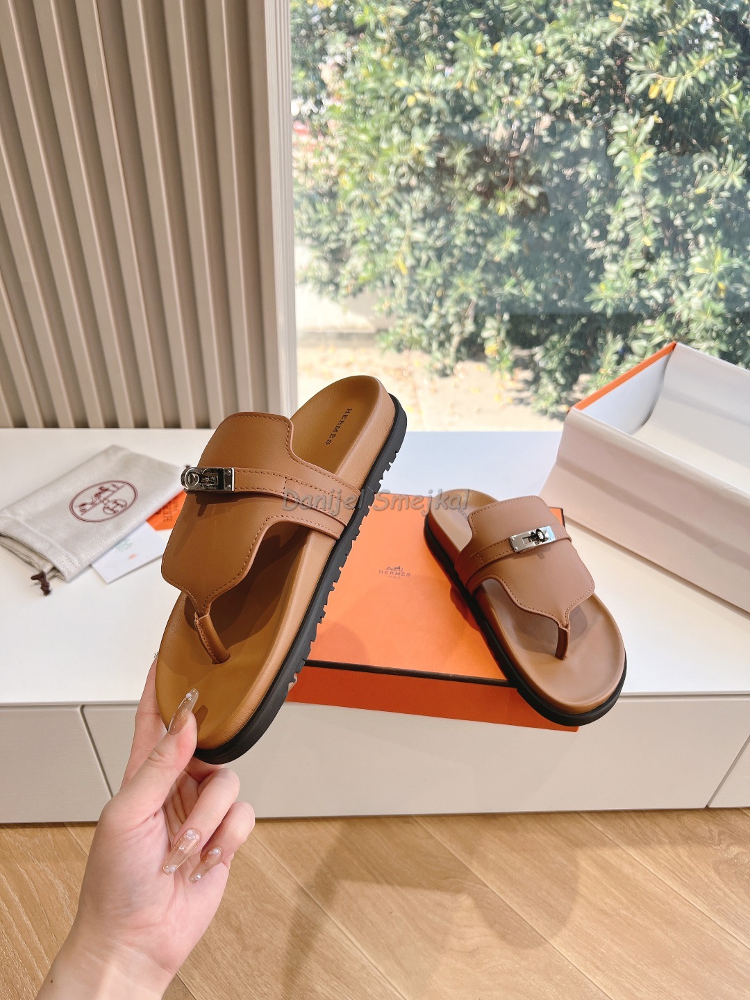 Hermes Slippers