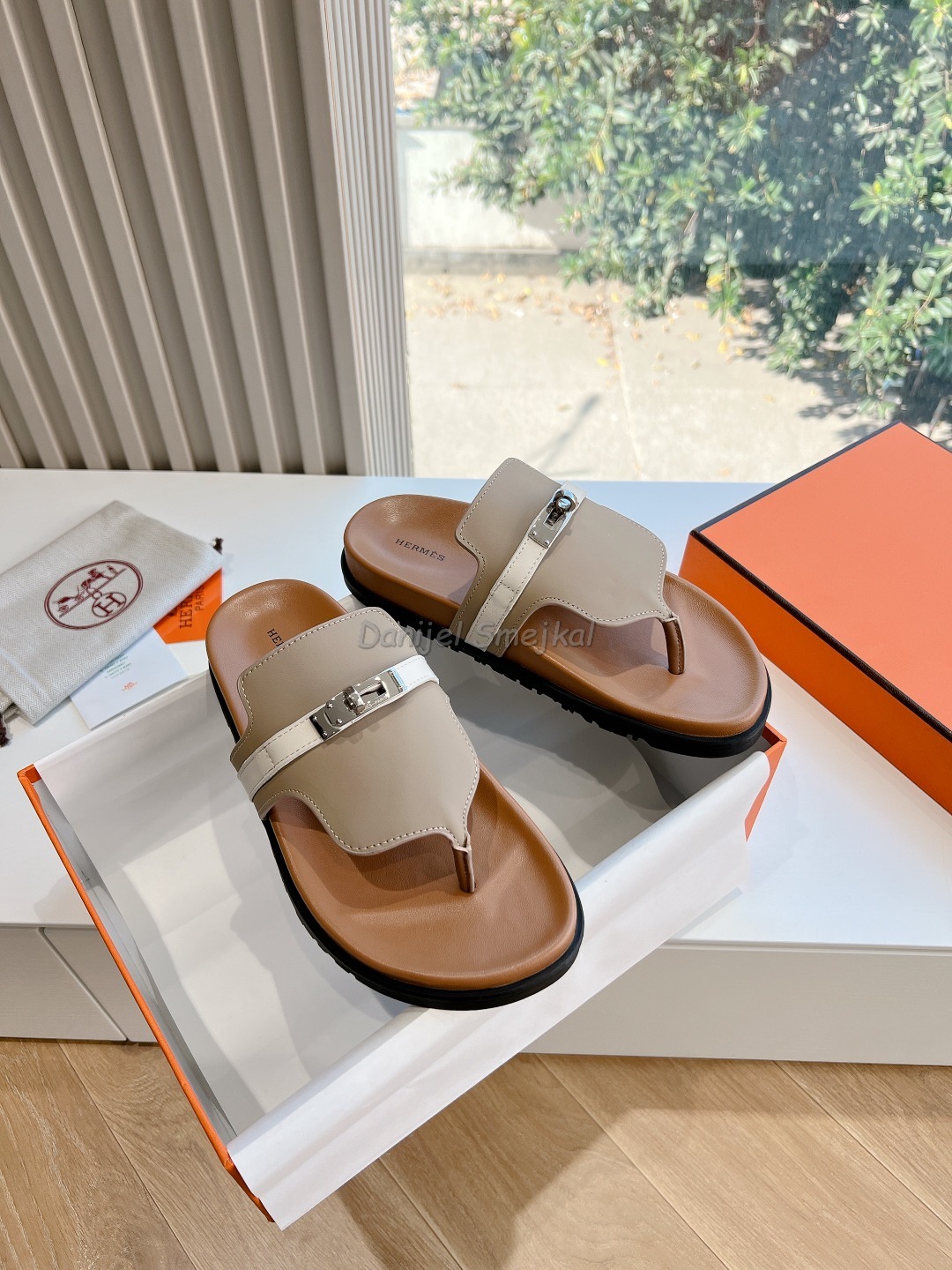 Hermes Slippers