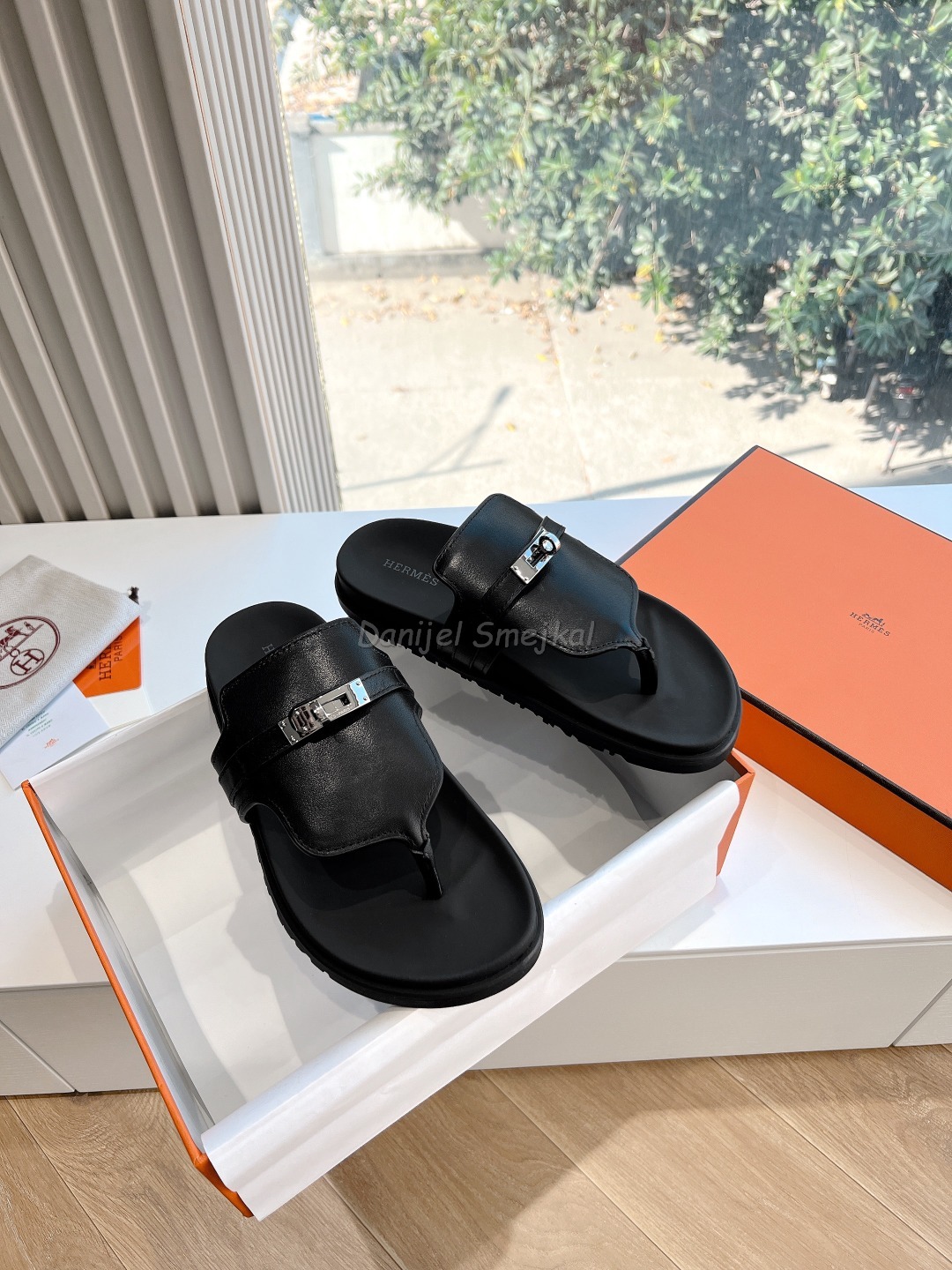 Hermes Slippers