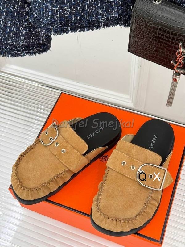 Hermes Slippers