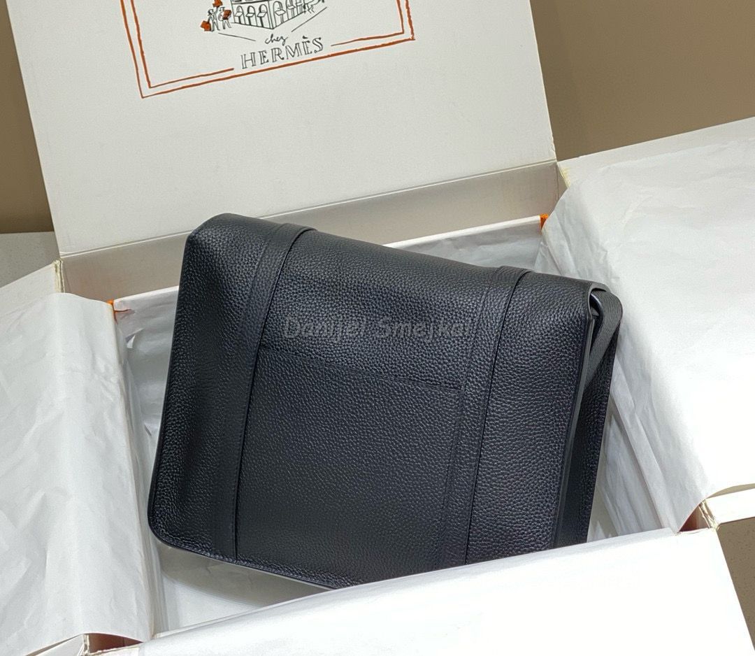 Hermes Steve 30 Messenger Bag in Black Clemence Leather 30cm