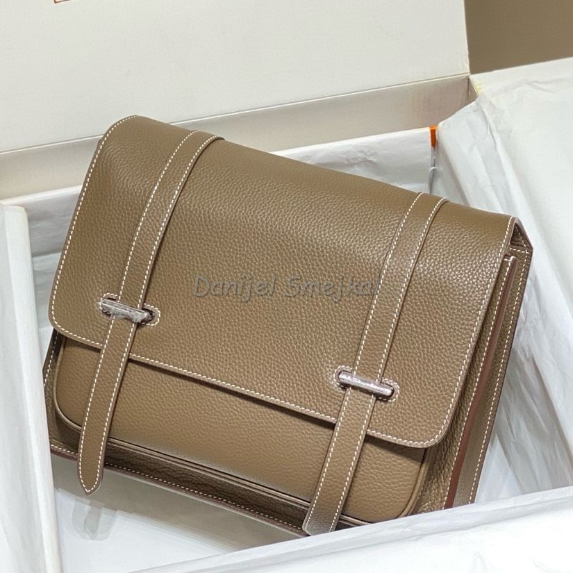 Hermes Steve 30 Messenger Bag in Taupe Clemence Leather 30cm