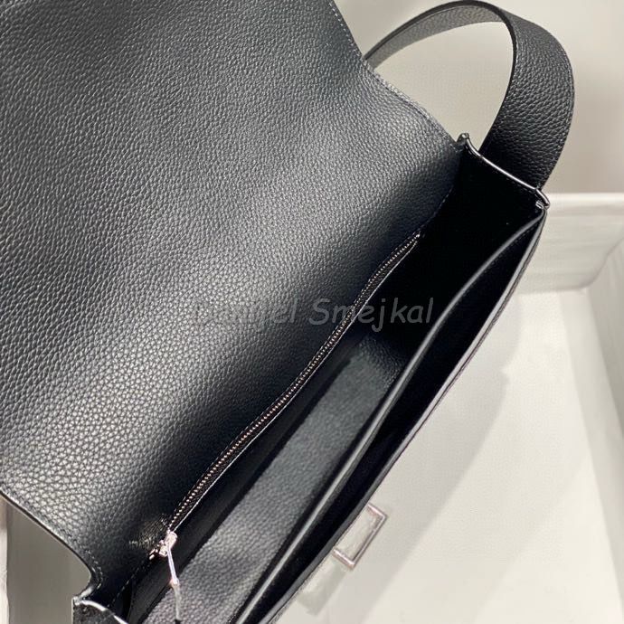 Hermes Steve Light Junior Messenger Bag in Black Clemence Leather 27cm