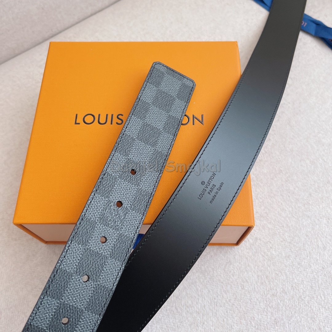 Louis Vuitton Daimer Belt 40mm