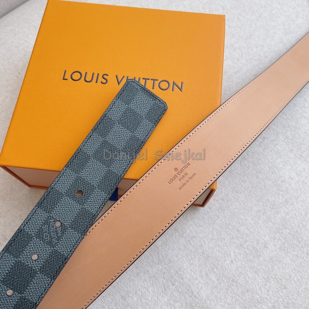 Louis Vuitton Daimer Belt 40mm