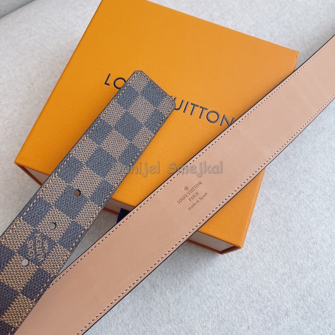 Louis Vuitton Daimer Belt 40mm