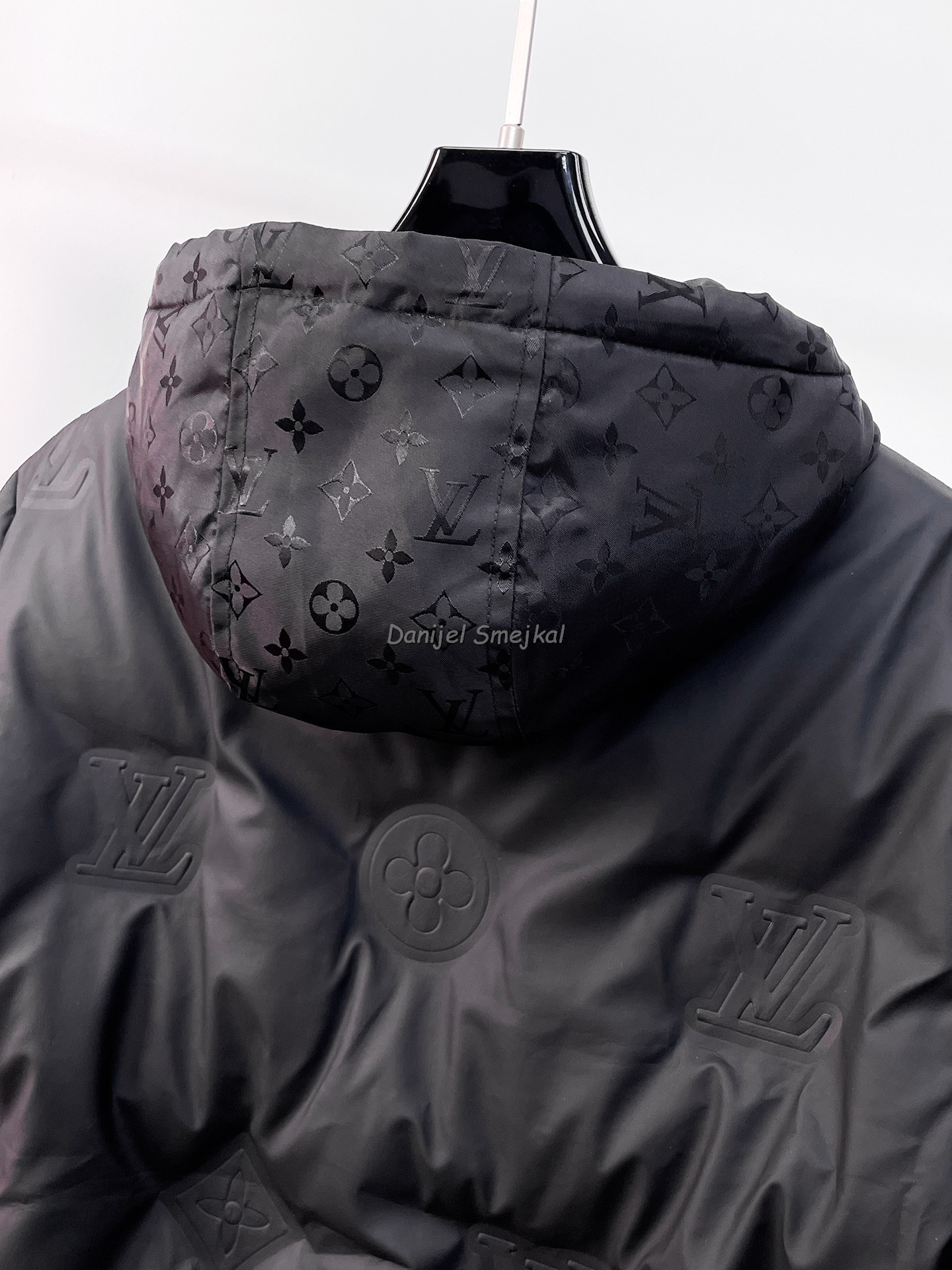 Louis Vuitton Daunenjacke