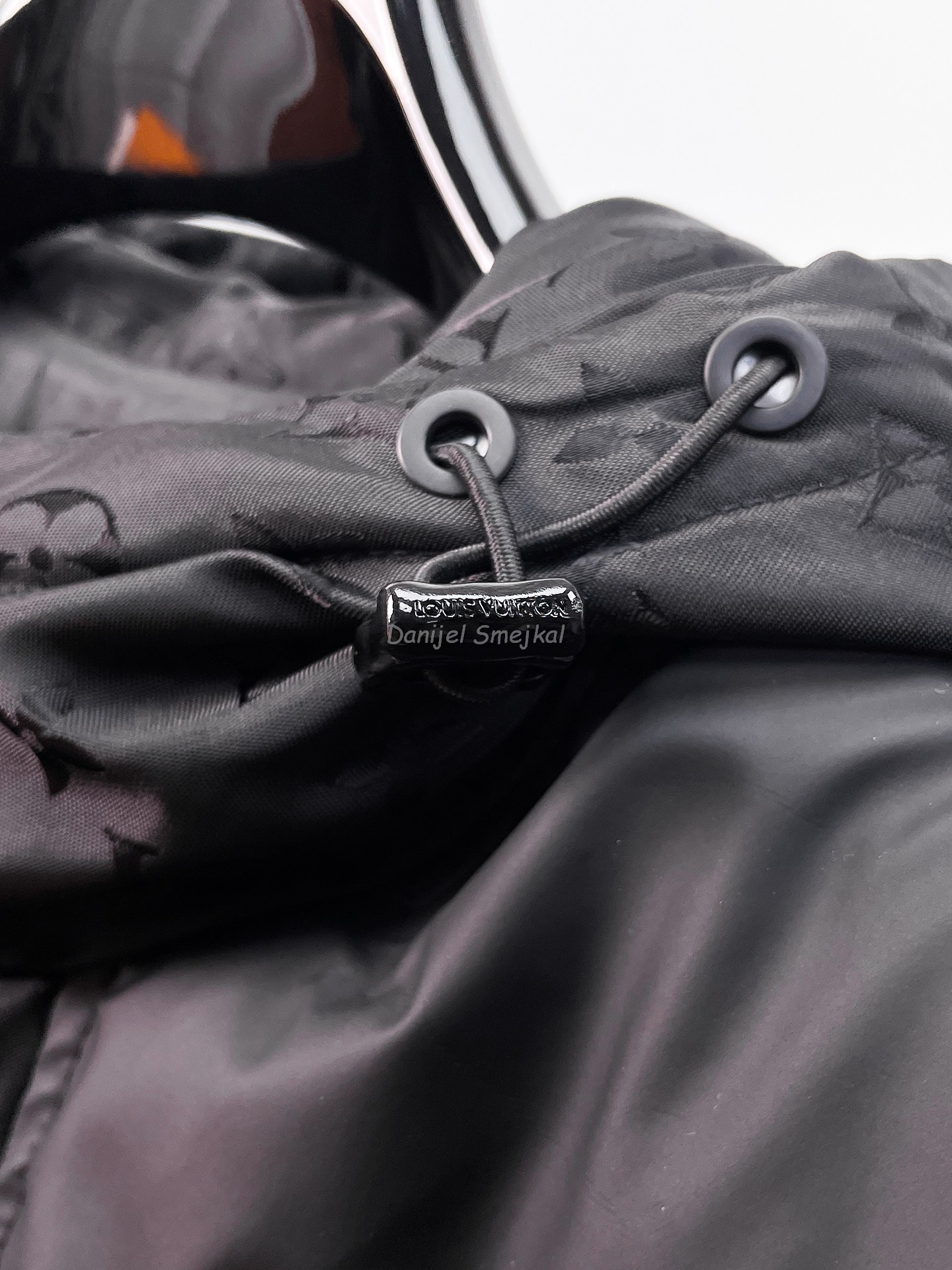 Louis Vuitton Daunenjacke