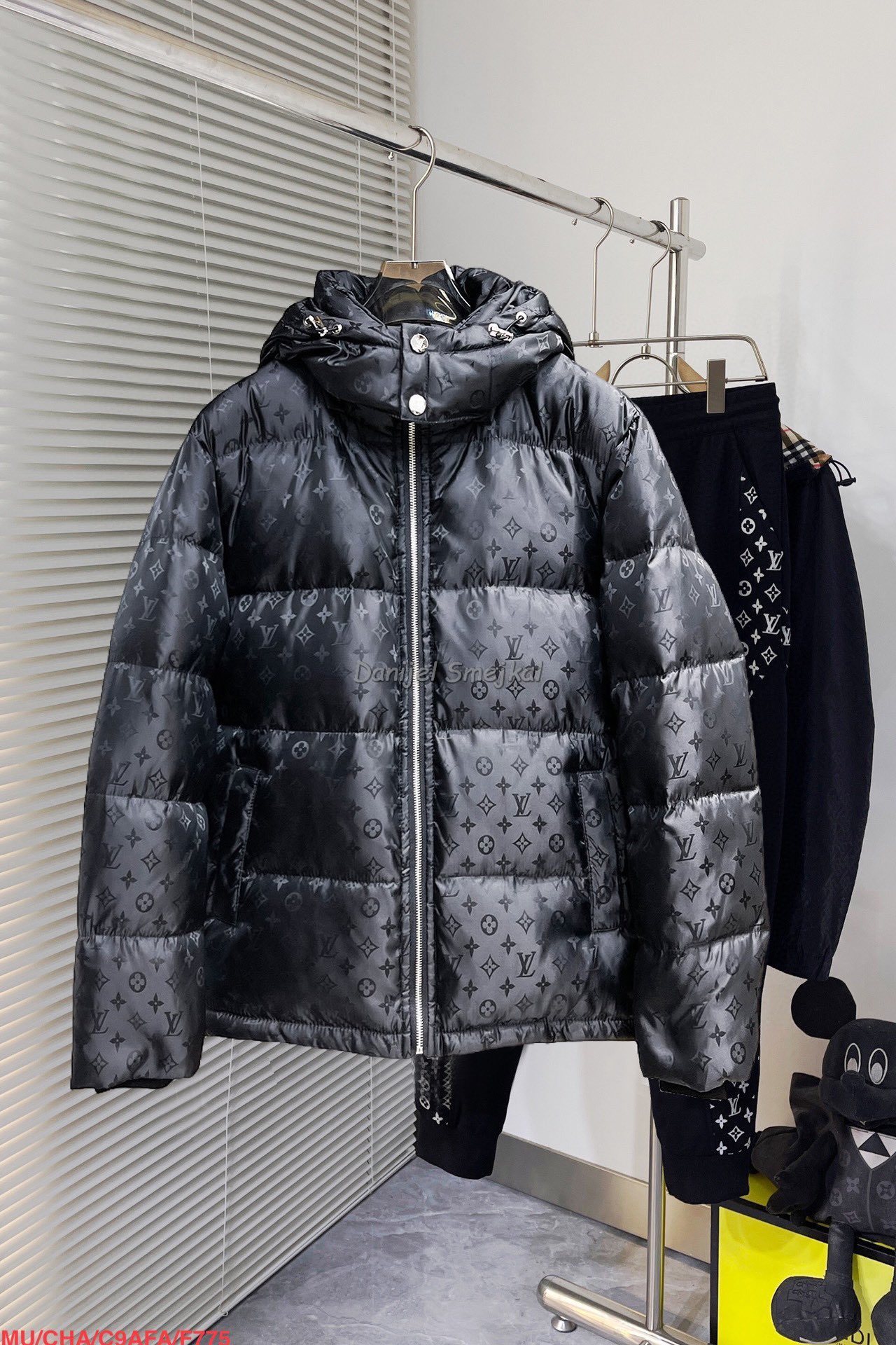 Louis Vuitton Daunenjacke