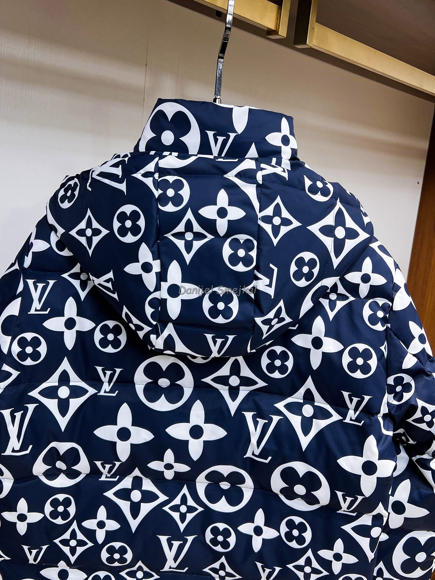 Louis Vuitton Daunenjacke