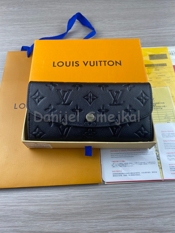 Louis Vuitton Emilie Wallet 