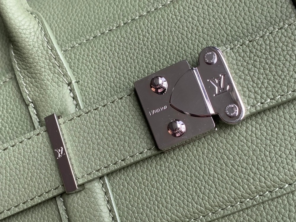 2025 Louis Vuitton Georges Tote Men 41cm