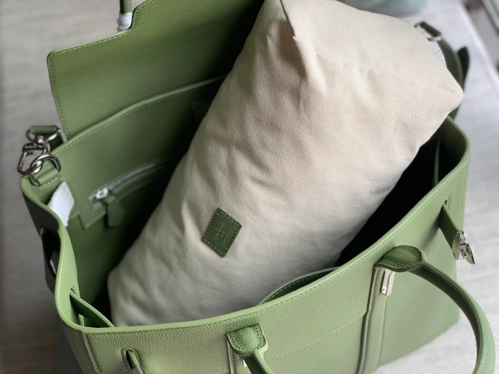 2025 Louis Vuitton Georges Tote Men 41cm
