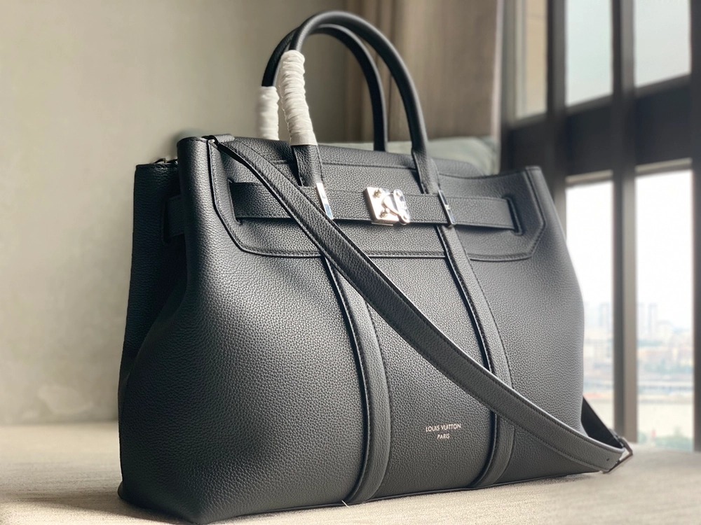 2025 Louis Vuitton Georges Tote Men 41cm