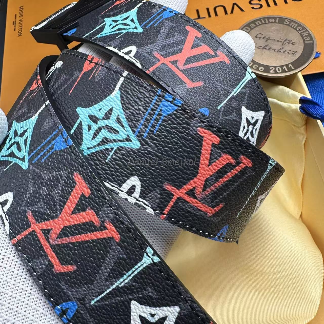 Louis Vuitton LV Graffiti Belt 40mm