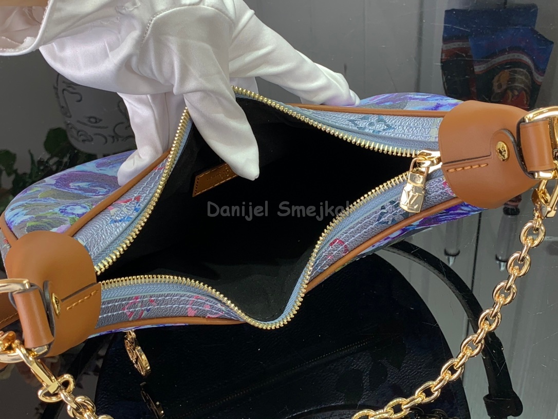 Louis Vuitton M21183 Loop Bag Floral Pattern Blue 23cm