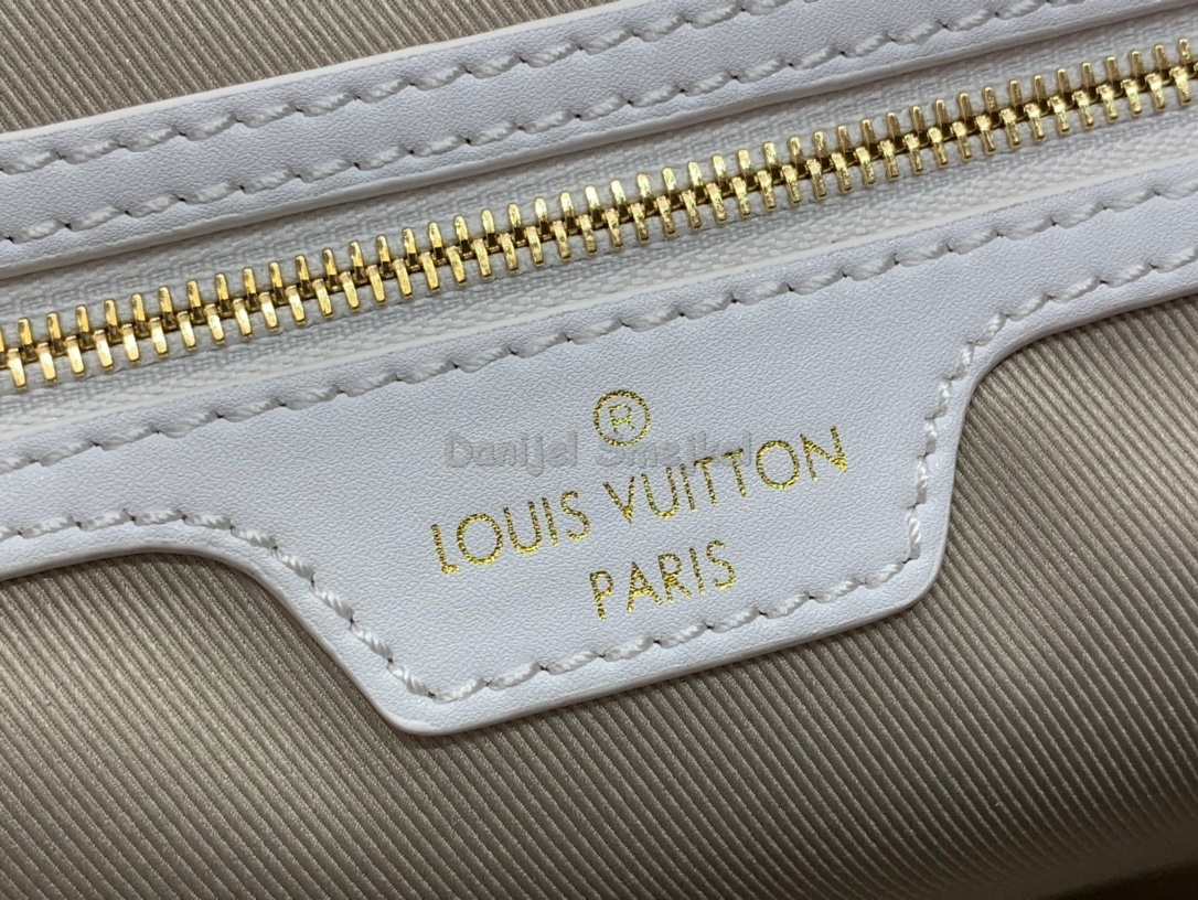 Louis Vuitton M22839 Neverfull MM Other Monogram Canvas 31cm