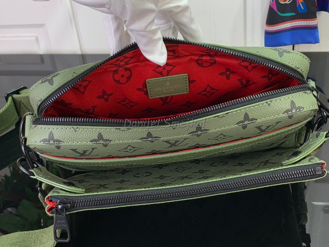 Louis Vuitton M23783 Crossbody 26cm