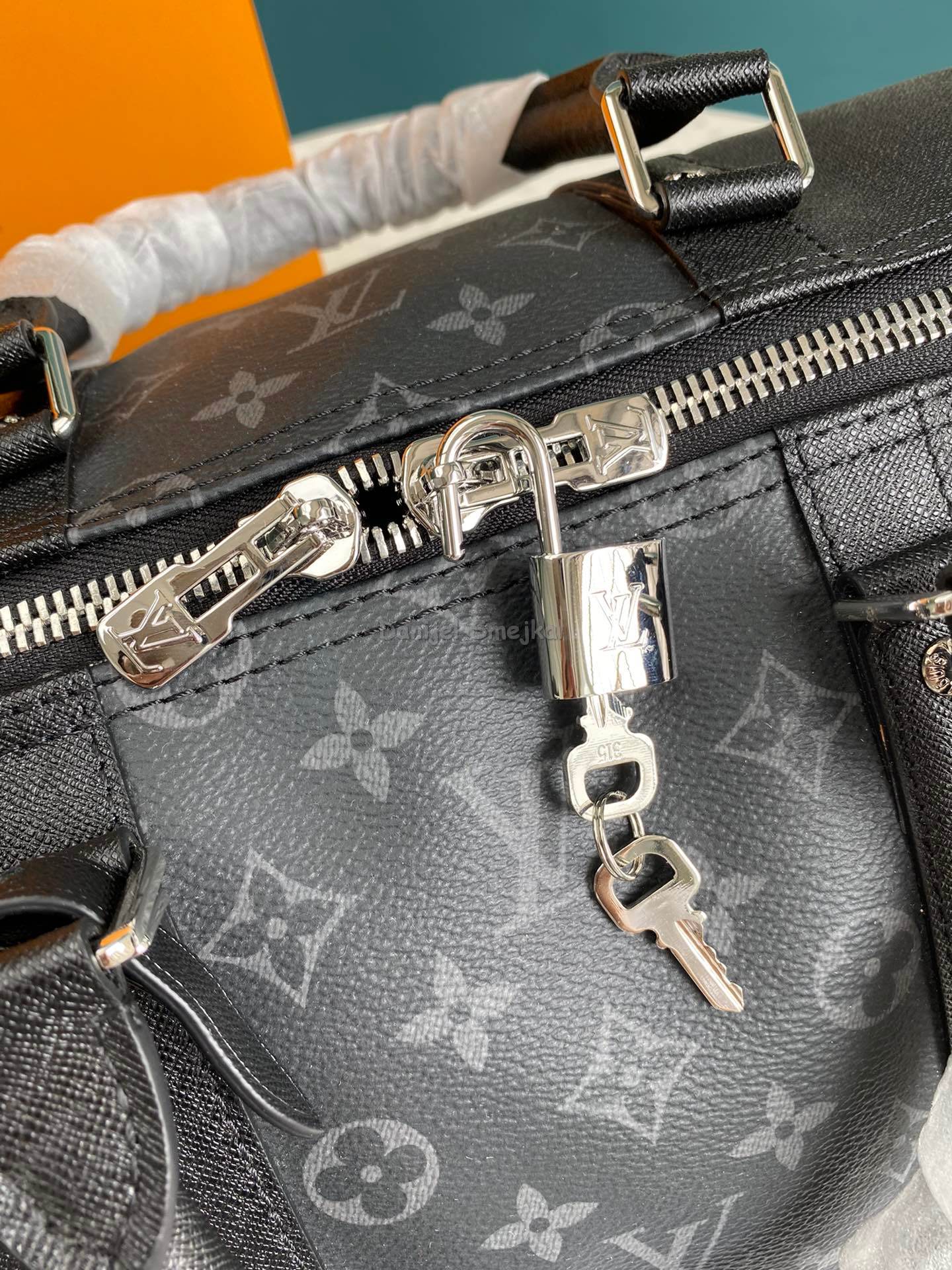 Louis Vuitton M30235 Keepall Bandouliere 45 Black Taiga Monogram Eclipse 45cm