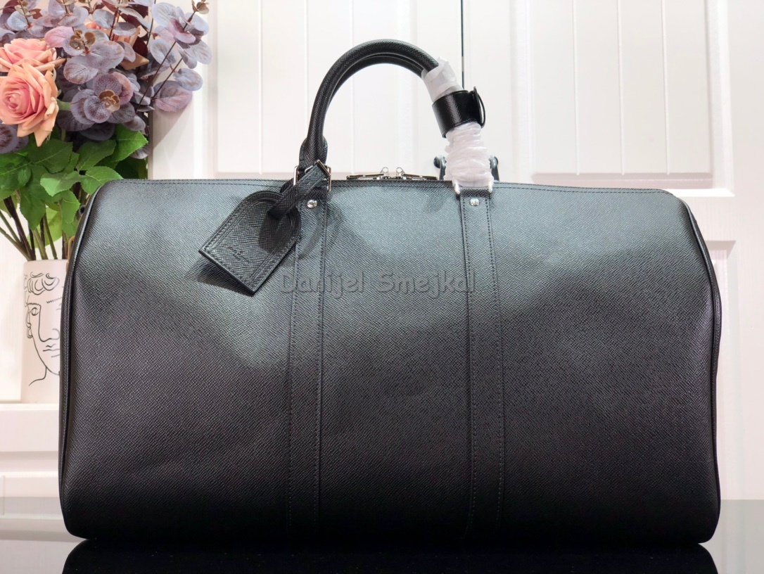 Louis Vuitton M33400 Keepall Bandoulière 50 Taiga Leather 50cm