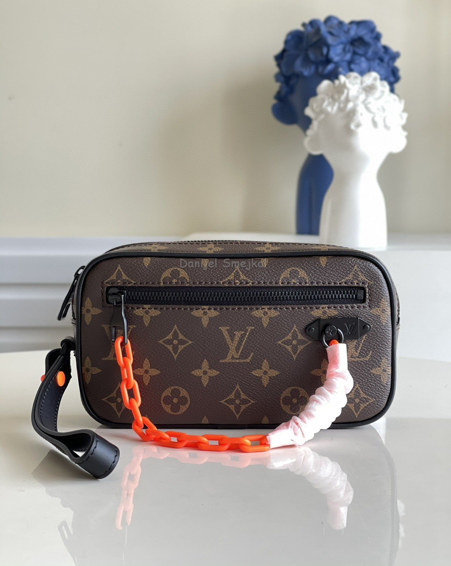 Louis Vuitton M44482 Solar Ray Monogram Pochette Volga 21cm